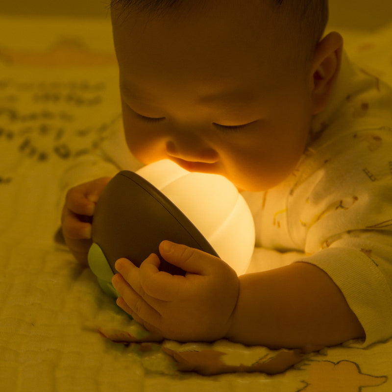 Creative Small Bamboo Night Light With Children Sleeping